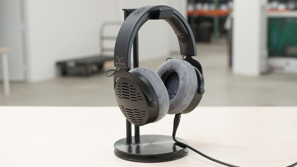 Beyerdynamic TYGR 300 R Gaming Headphones – Studio Grade